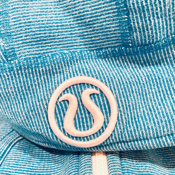 LULULEMON SCUBA HOODIE - Picture 2 of 7